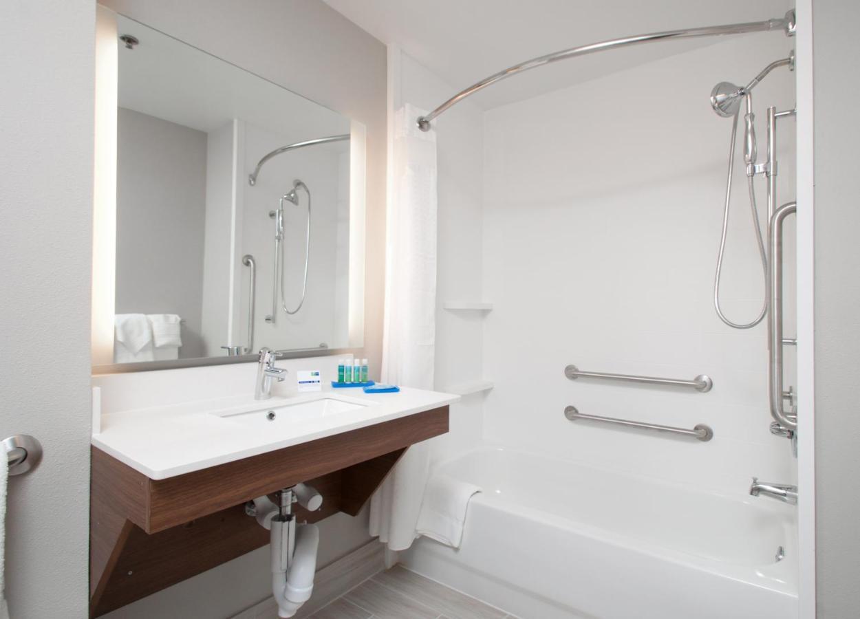 Holiday Express Quantico - By Ihg 2*
